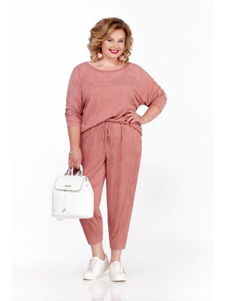 Костюм 1390 руб