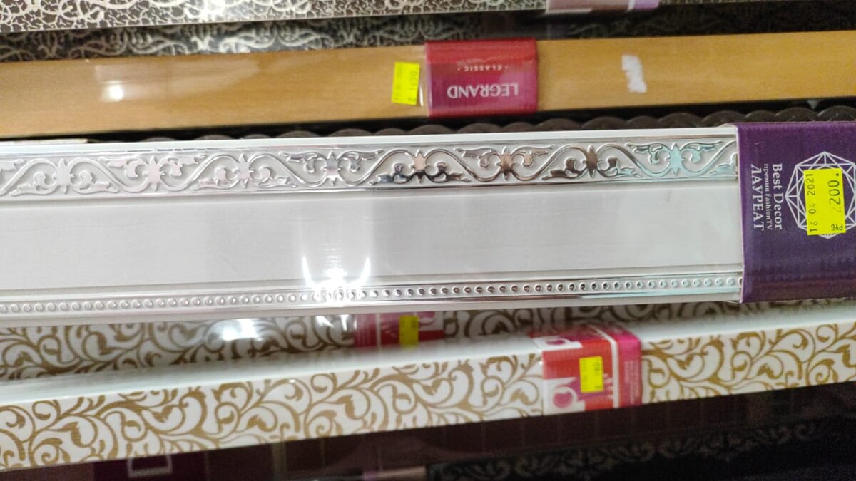 Карниз. Фото из личного архива.