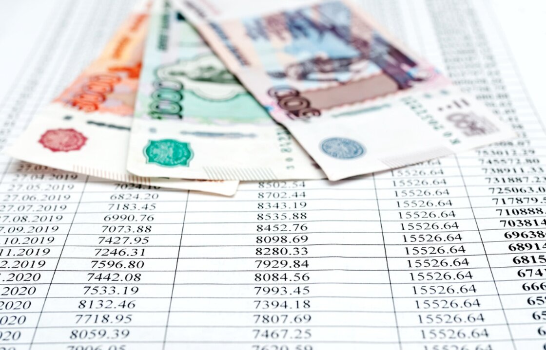 Кредит, платеж по кредиту, скрытые комиссии, банк.