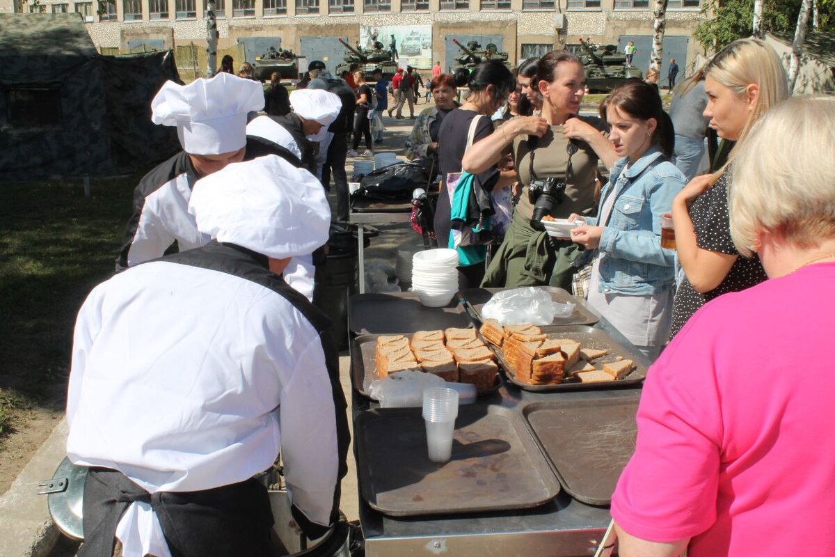 9 сентября в преддверье Дня Танкиста в Хабаровском районе, на территории учебного центра подготовки младших специалистов танковых войск Окружного учебного центра Восточного военного округа прошло...-9