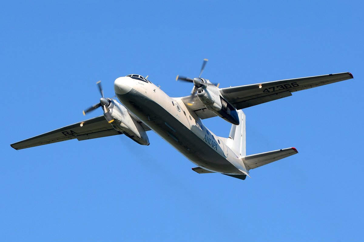 Фотография самолёта - Антонов - Ан-24РВ - RA-46532 (зав.н. 57310101) - Турухан ✈