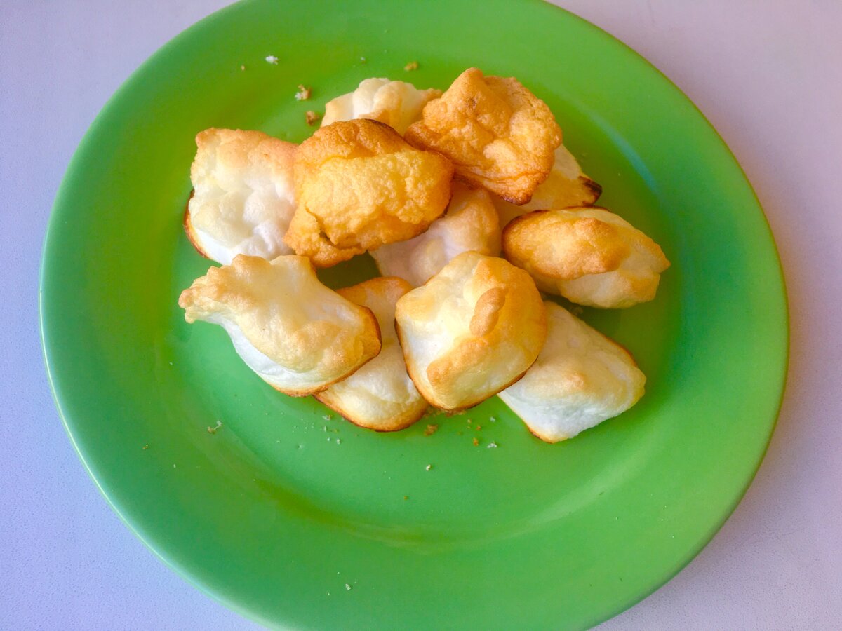 На 100 грамм - 59,2 ккал; БЖУ: 13,7/0/1,2