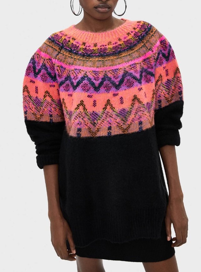 Bershka - 2599 руб.