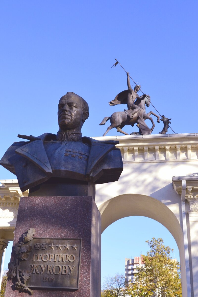 Жуков Георгий Константинович из личного фото архива