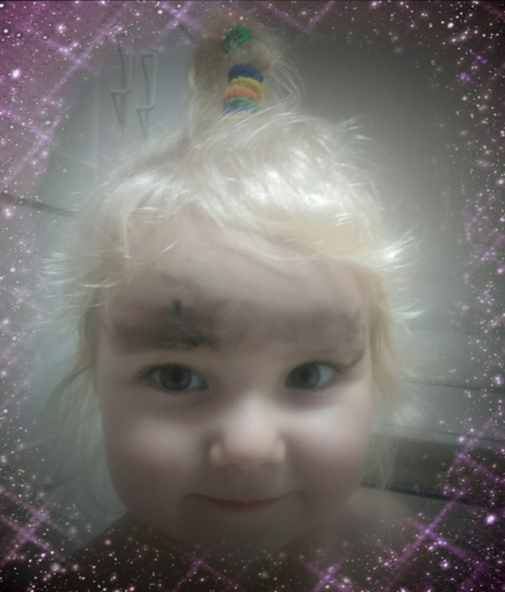 Накрашенные брови восхитительны!