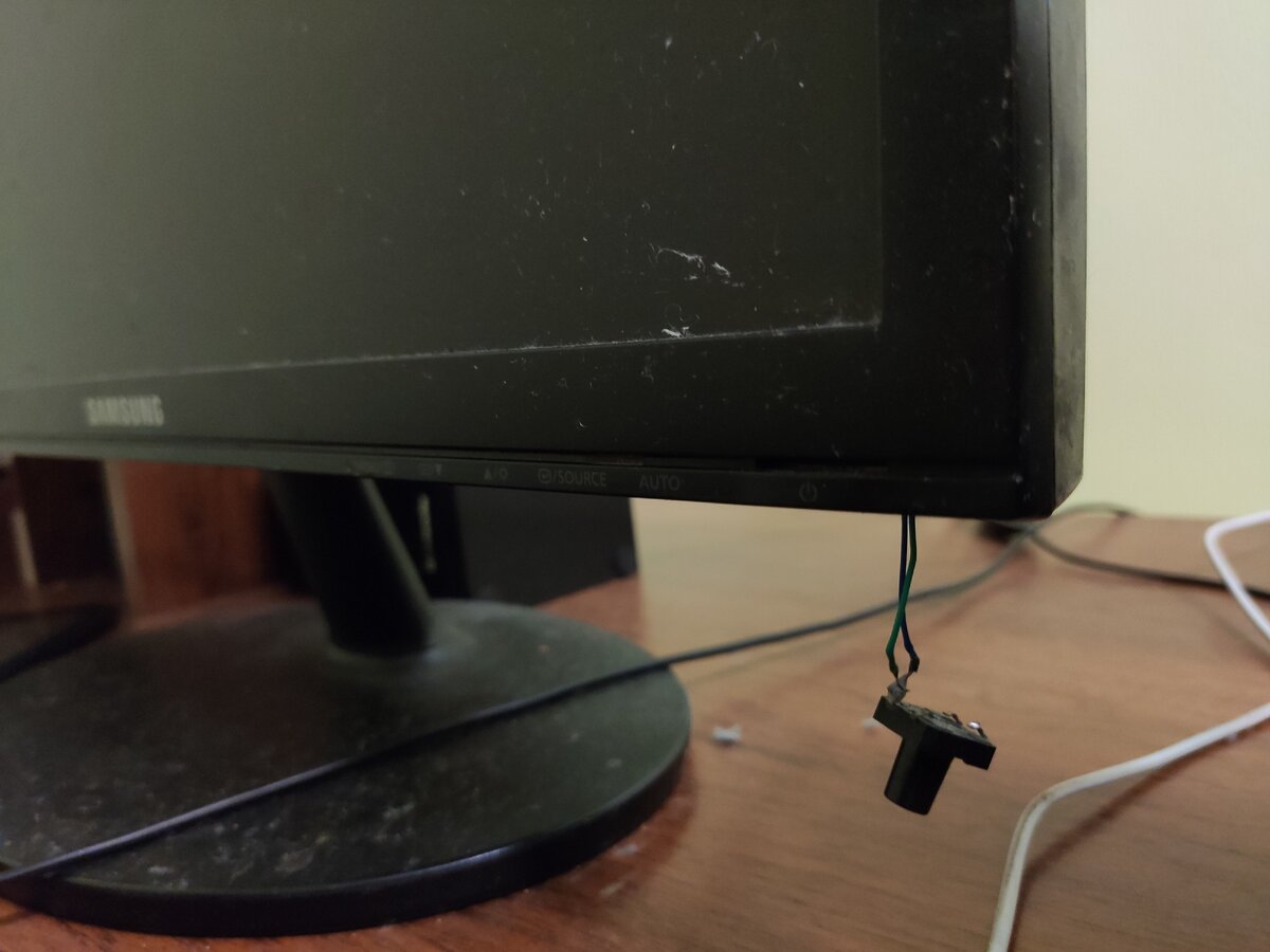 ядерная кнопка для отправки ракет на ам...ку.