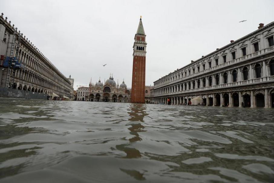 Фото: Venezia, Emergenza Acqu Alta / Ansa