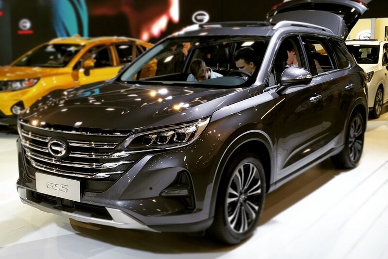 Gac gs5 отзывы. GAC Motor gs5. Китайский кроссовер GAC gs5. Гак gs5. Китайский автомобиль GAC GS 5.