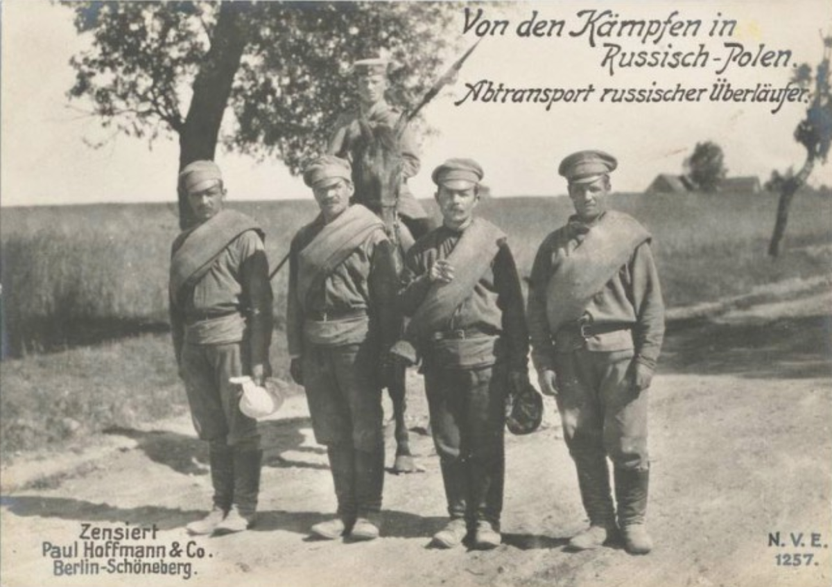 Военнопленные. Источник: smolbattle.ru