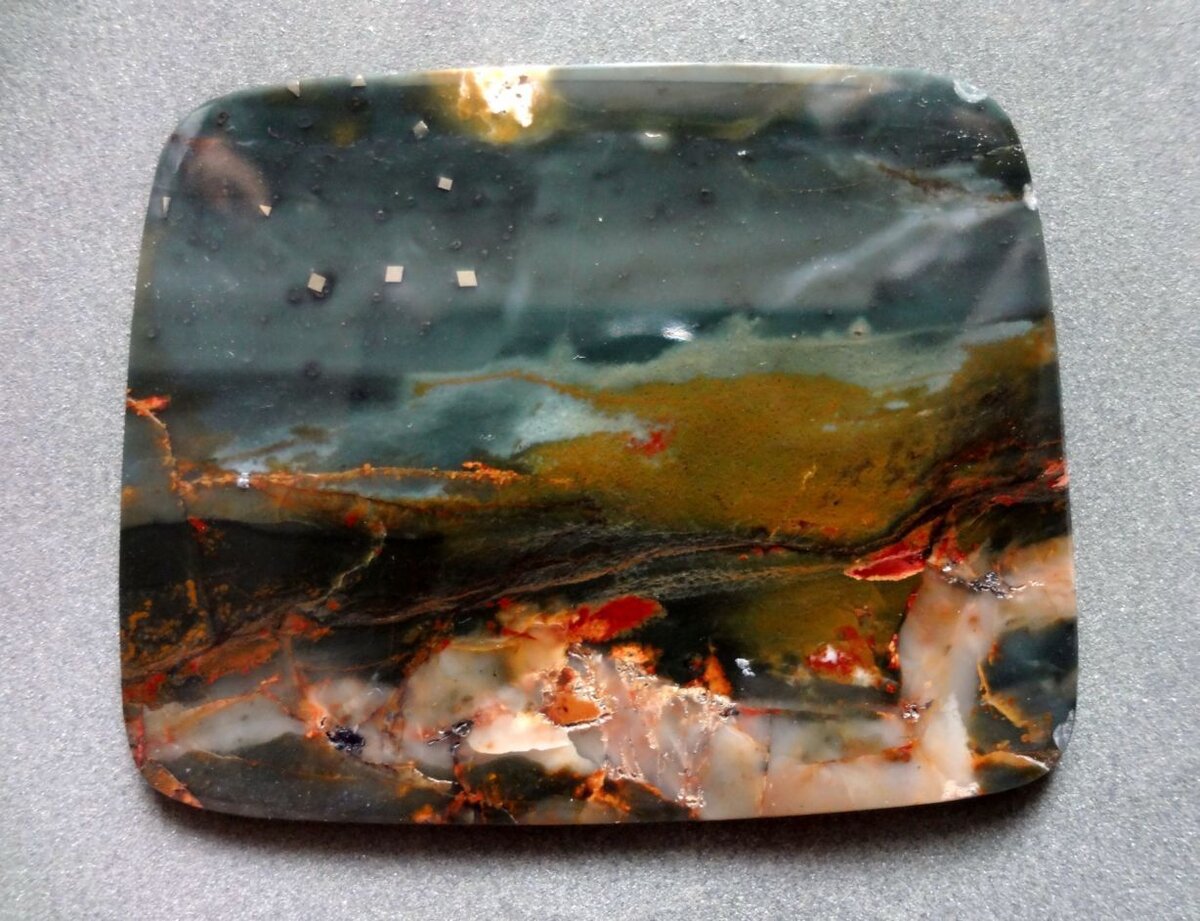 Фотография из открытых источников. Пейзажная яшма.