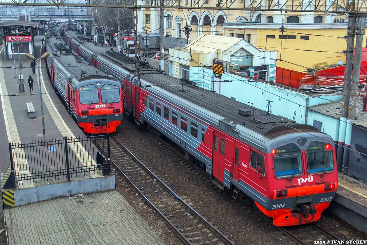 Железнодорожные сюжеты - 2019. Хмурый Белорусский вокзал. | Записки от  Ивана | Дзен