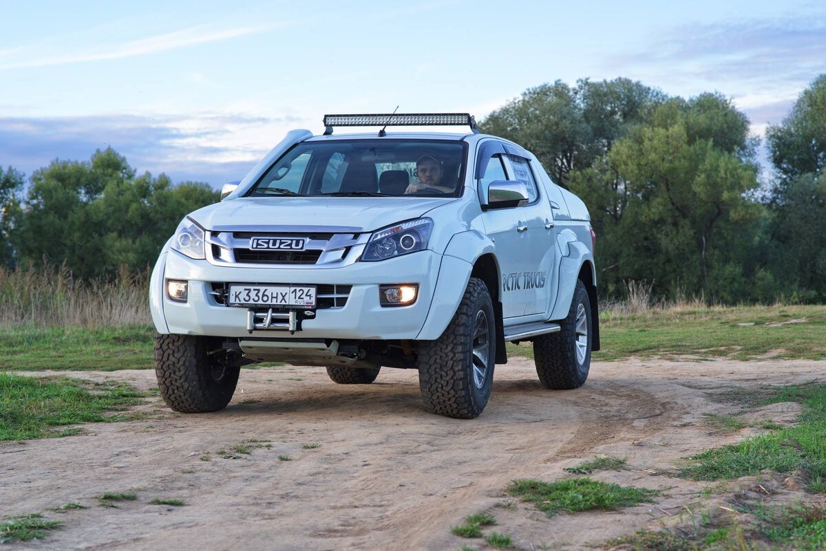 Isuzu d Max at35