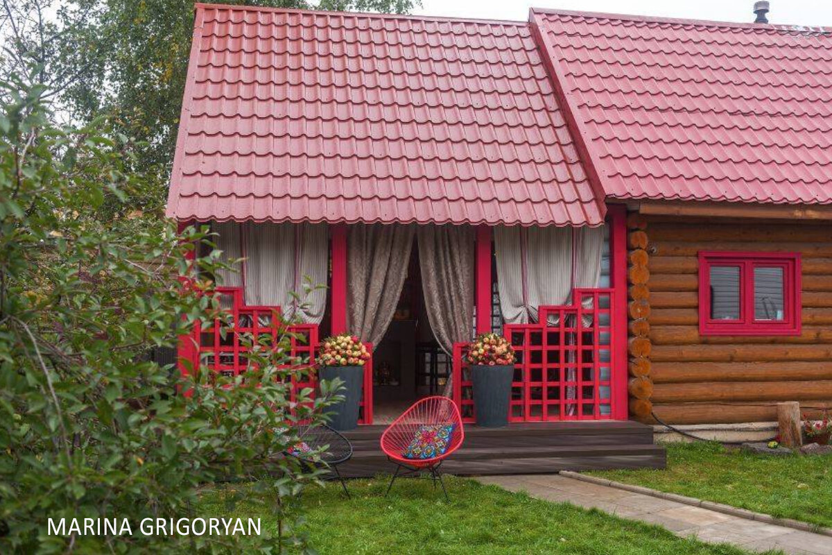 Текстиль не самое практичное решение, но он способен создать настроение на пустом месте.