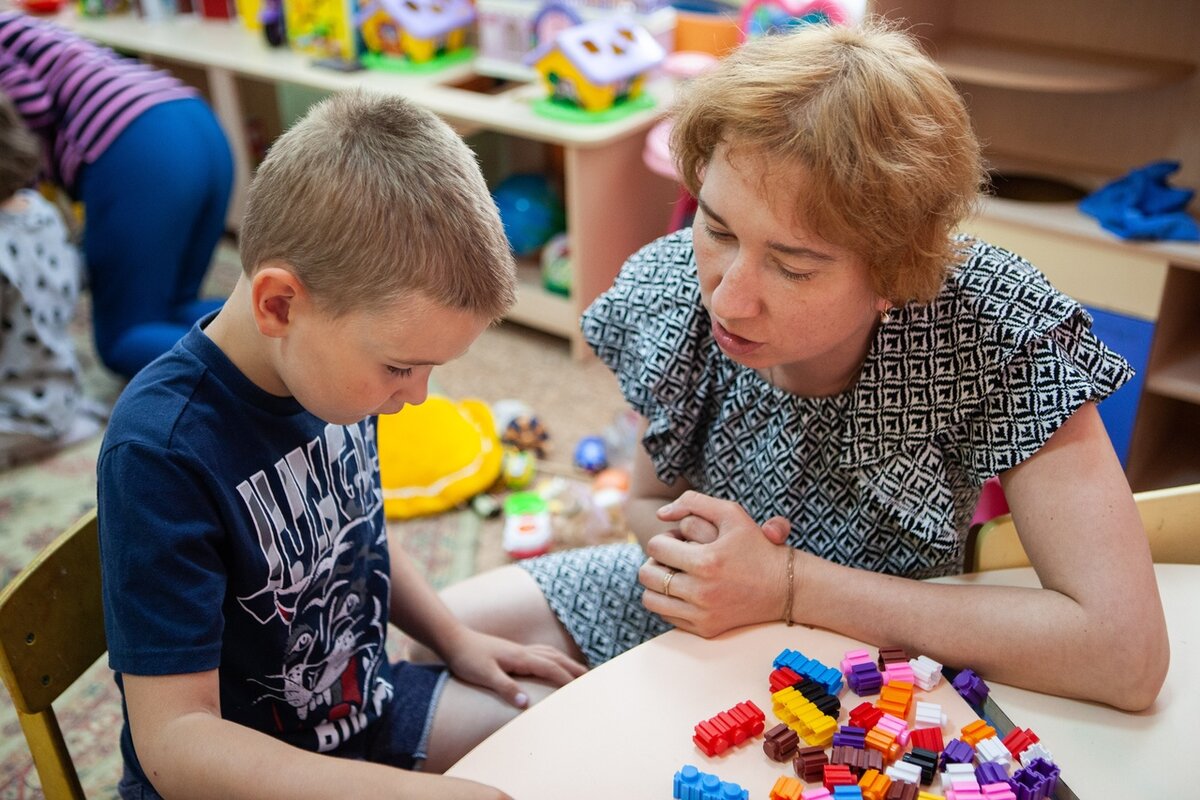Особый ребенок 4 года. Особые дети. Родители особенных детей. Особый ребенок 4 года. Особенные дети брянск.