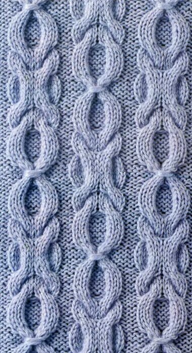 Узор с косами спицами