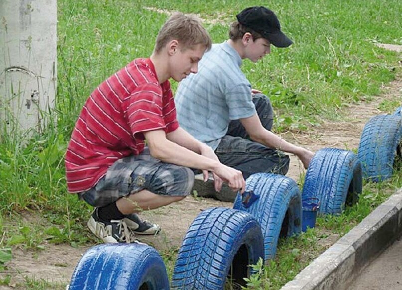 Работы в школе.