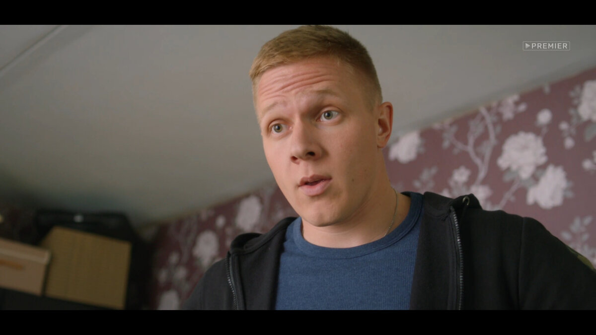 Это я с таким лицом сериал смотрел