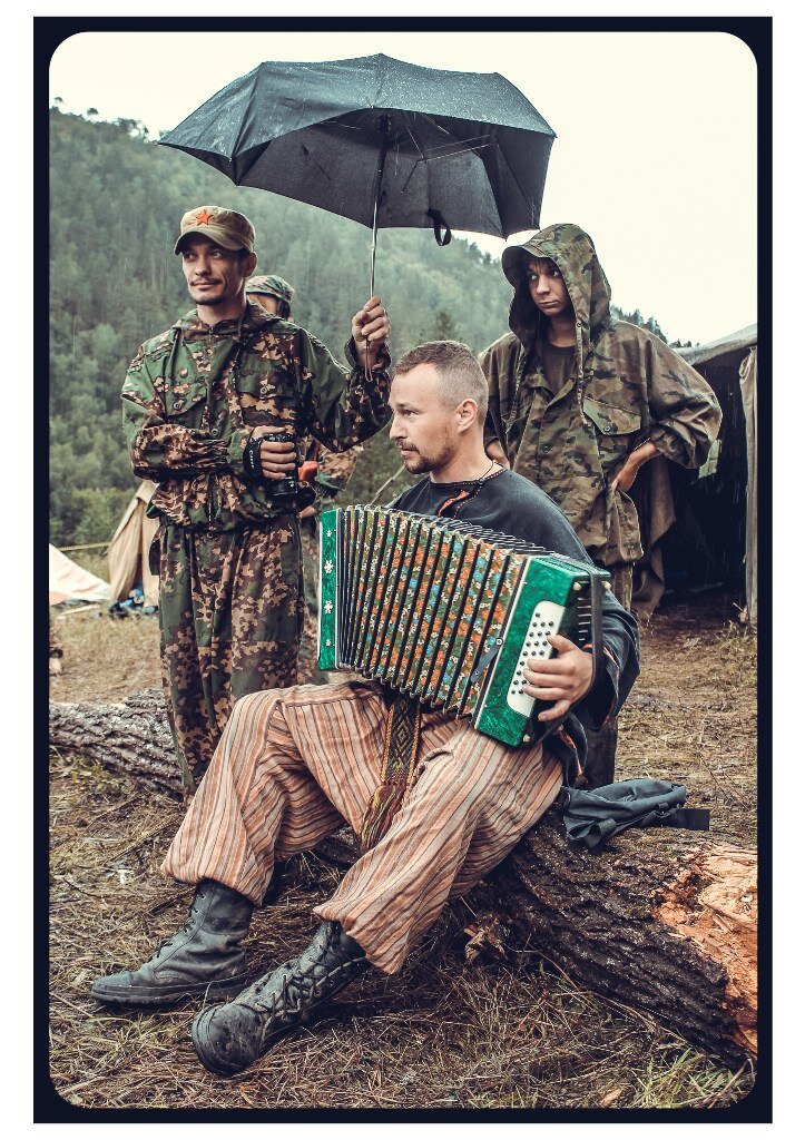 Гуляй город 2013 на р. Белой