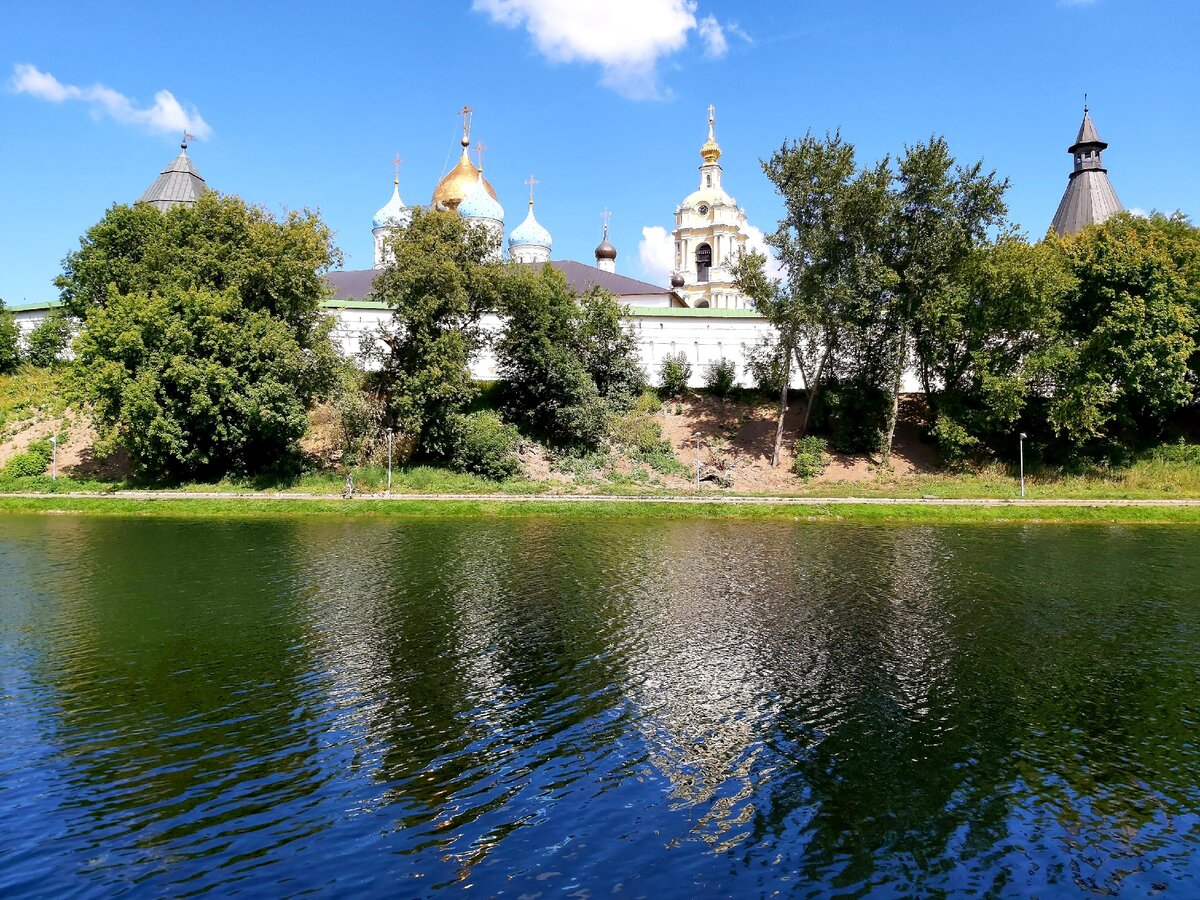 Новоспасский пруд в москве фото