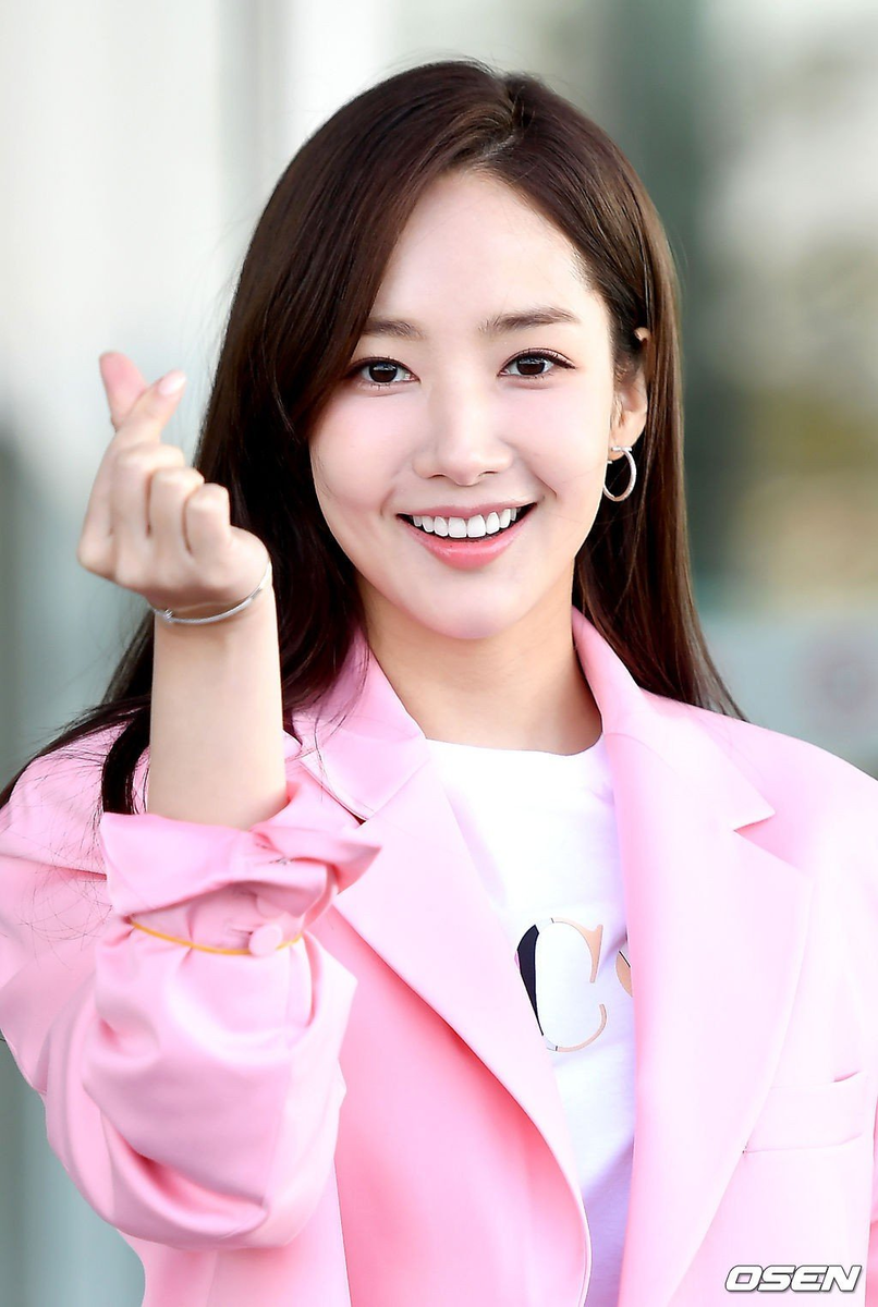 Пак Мин Ен - фотография взята из Яндекс картинки