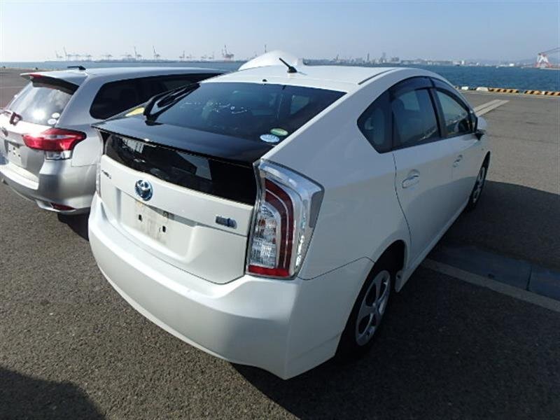 Тойота Приус 16. Приус 730. Prius 30 распил. Тойота Приус 15 года.