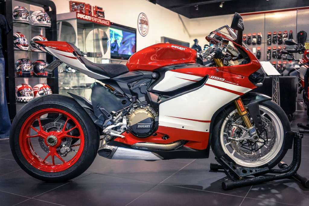 Дукати 1199 Panigale s