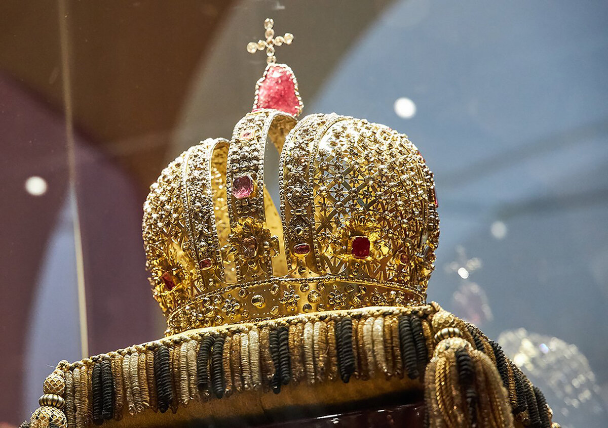 Бриллиантовая корона Анны Иоанновны и ее страсть к драгоценностям и ...