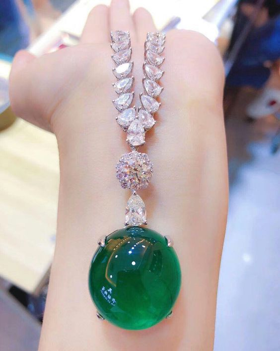 Осторожно, подделка. Камни, имитирующие драгоценный жадеит ...