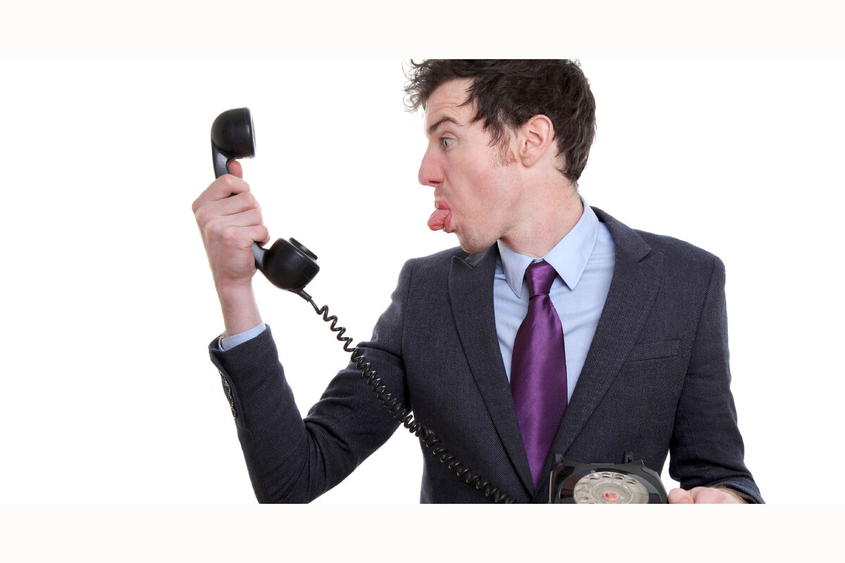 "Реакция друга на звонок коллектора". Изображение из открытого источника