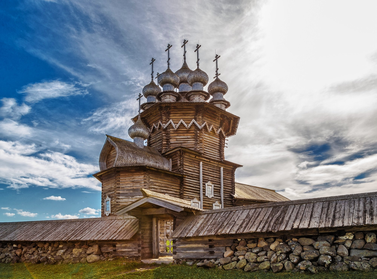 Деревянная Церковь в Карелии