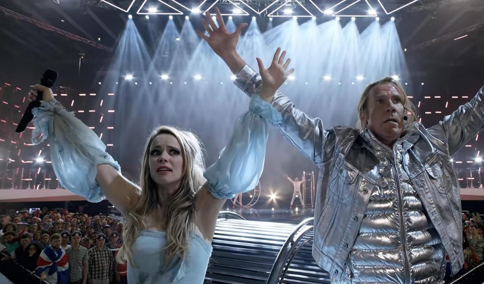 Рэйчел МакАдамс и Уилл Феррелл в фильме "Евровидение: История огненной саги" / источник www.imdb.com