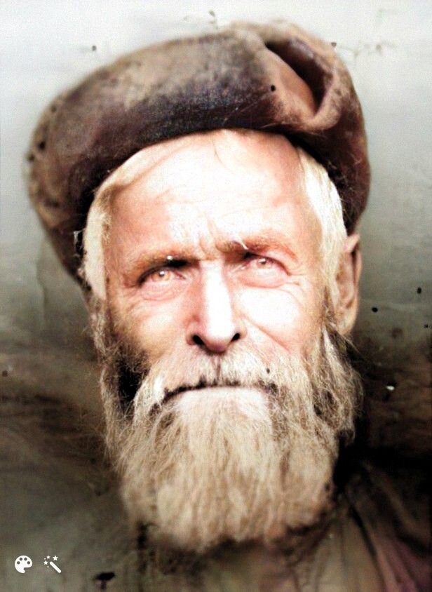 Фото улучшенное с помощью сайта MyHeritage