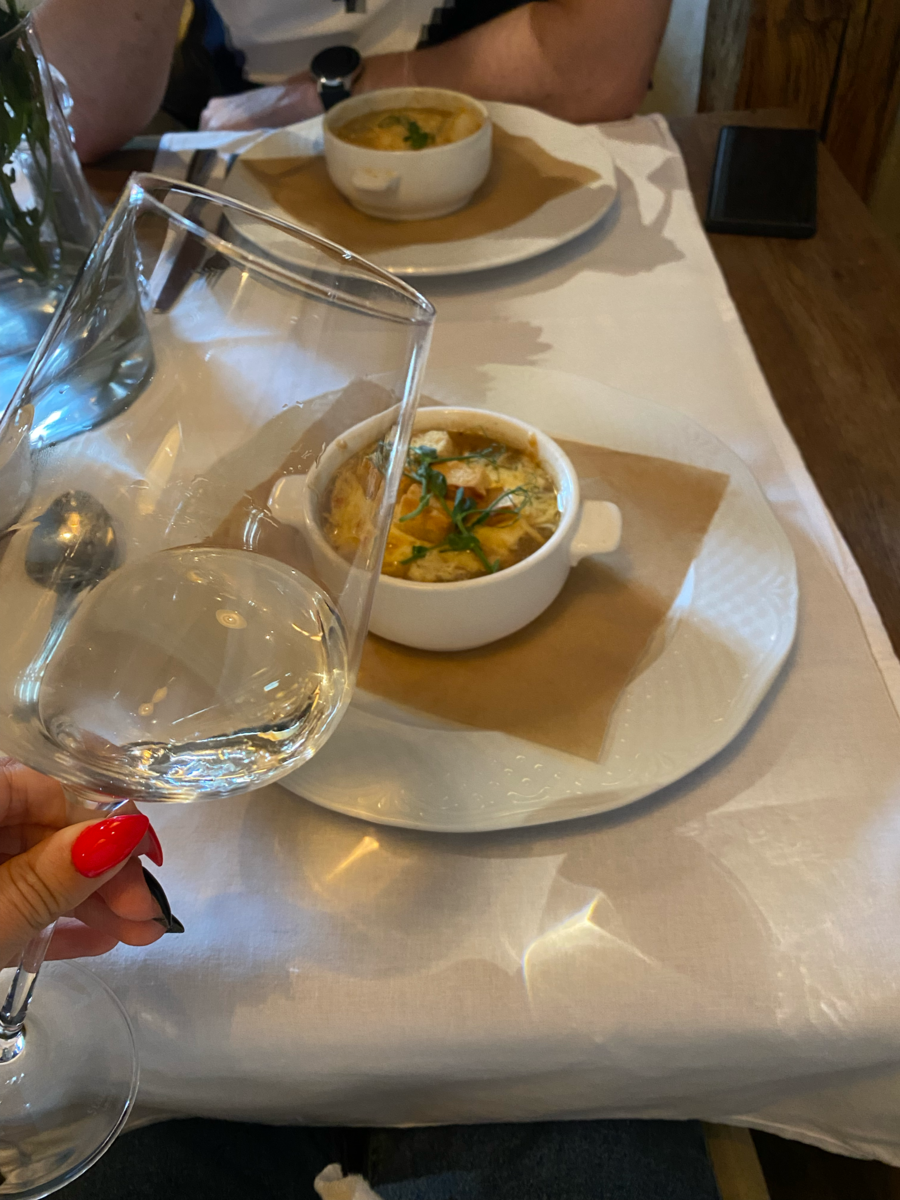 Обед в Мадам Буше и Рыбная деревня