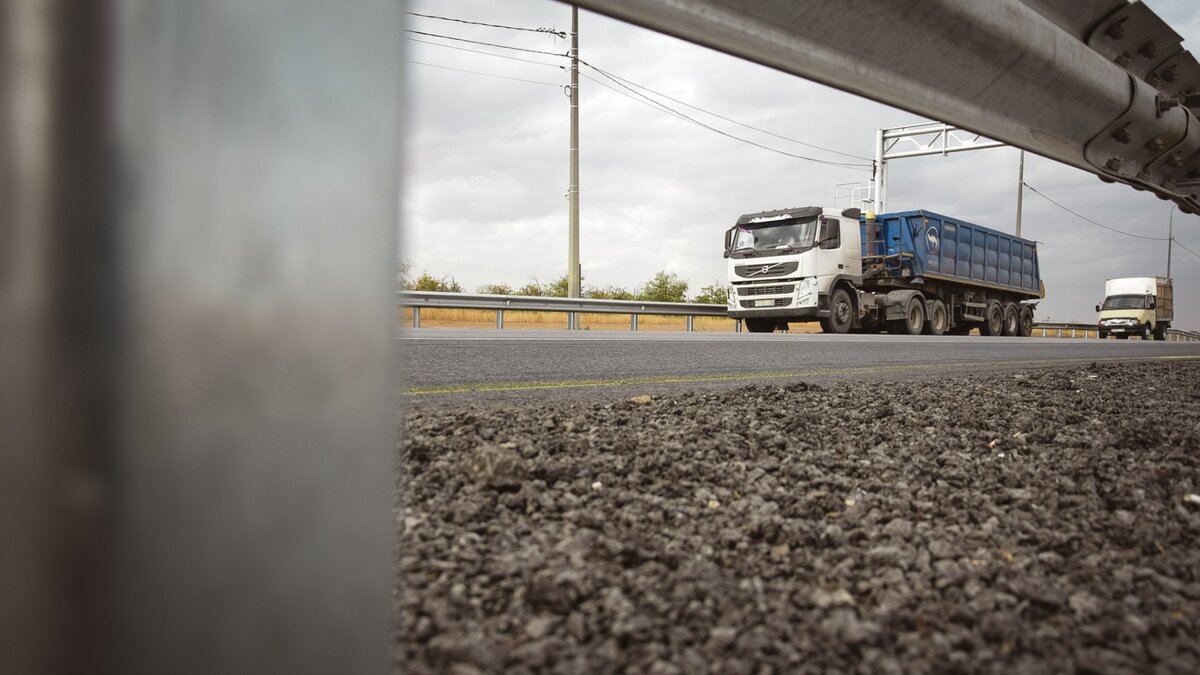     За пять лет на одной из трасс Карелии погибли 138 человек: жуткие цифры назвал Глава Карелии в ходе прямого эфира.