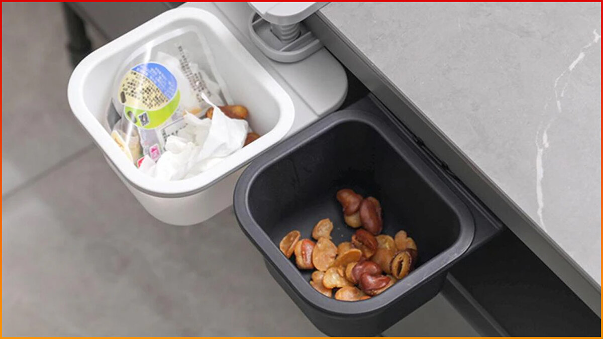 Небольшой контейнер для мусора