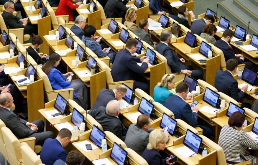    «Из-за чиновников»: В Госдуме объяснили скромные доходы россиян