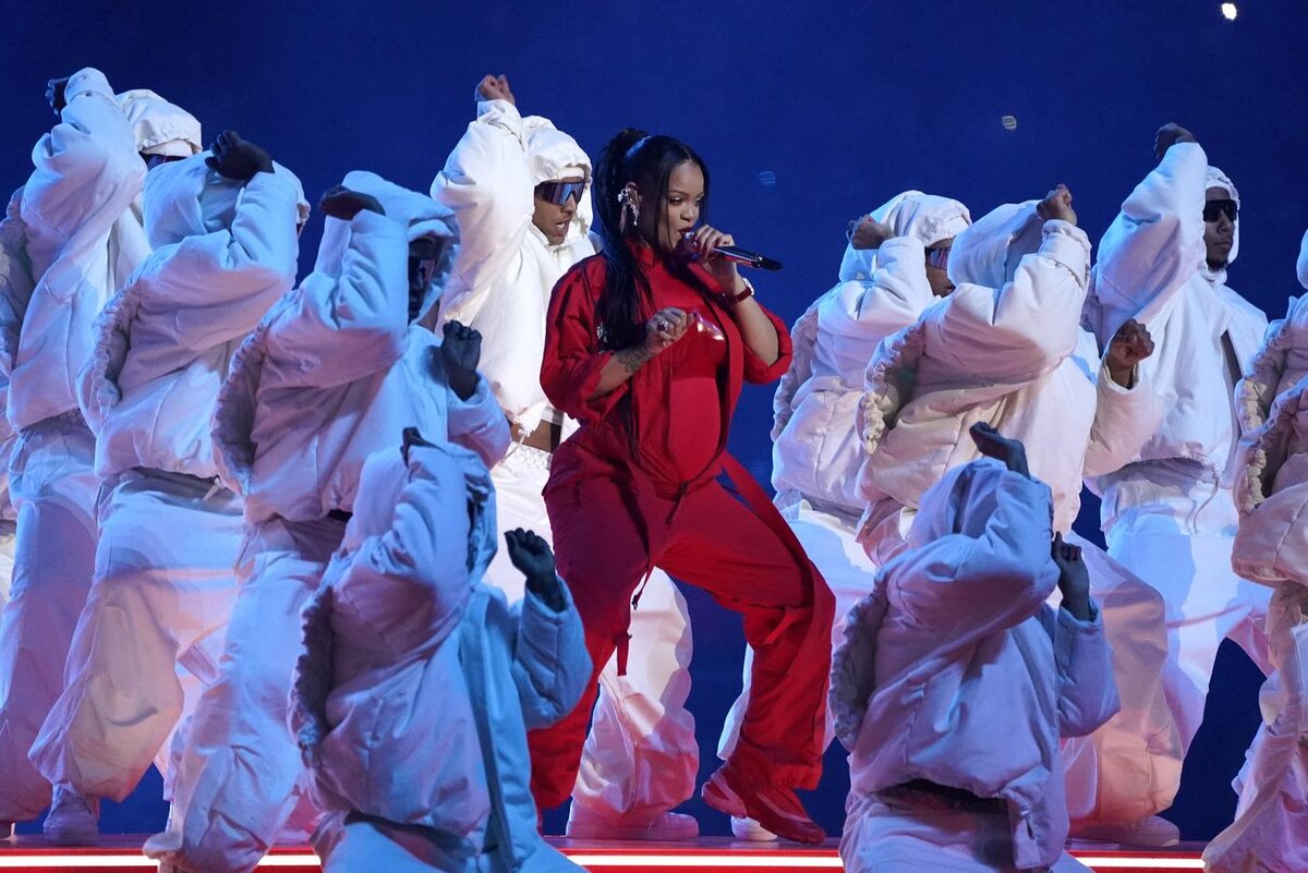 Rihanna's Pepsi Super Bowl Halftime Show