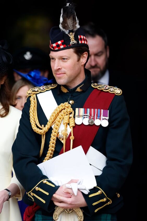 Чем грозит британской монархии секс-скандал с сыном Елизаветы II