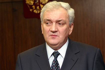   Первый заместитель директора ФСБ России Сергей Смирнов заработал за 2018 год больше всех в руководстве спецслужбы.