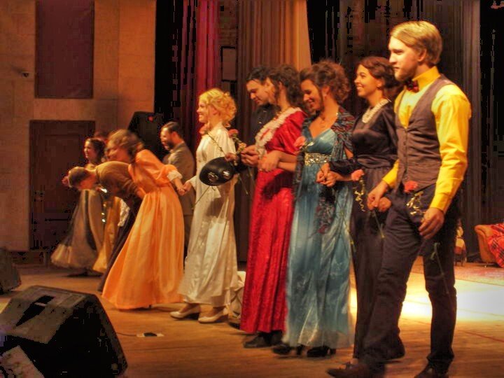 Труппа, мечта детства, выступления, 