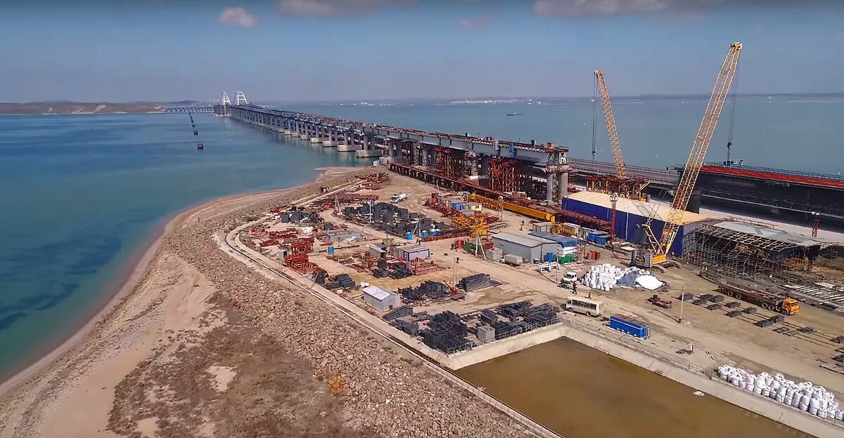 Окончание работ на Крымском мосту