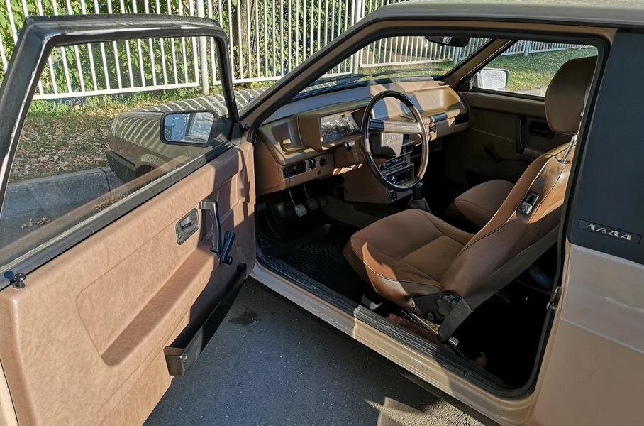 Салон сохранился в хорошем состоянии