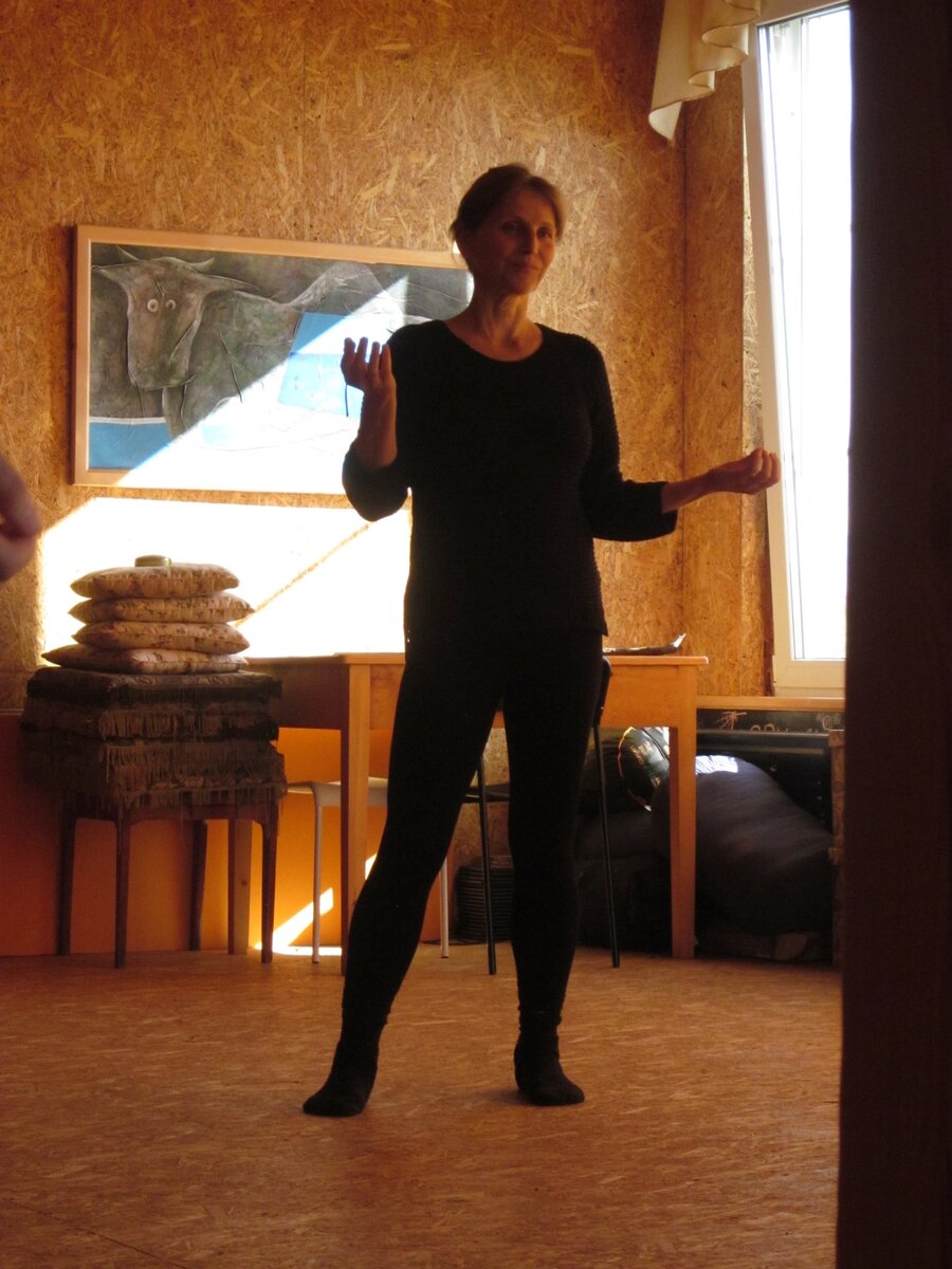 Фотография Анны Гусевой с авторской арт-резиденции Марины Акишиной