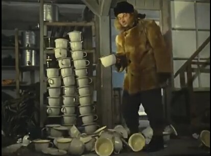 Кадр из фильма "Операция "Ы" и другие приключения Шурика