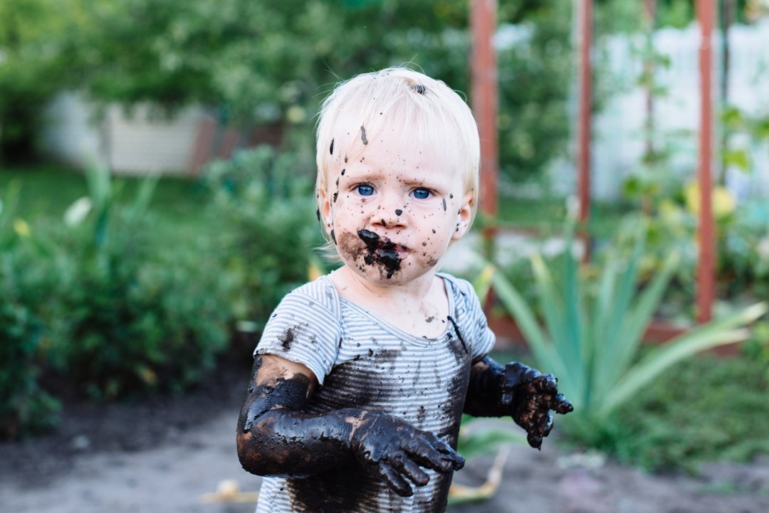 Мам, я испачкалась