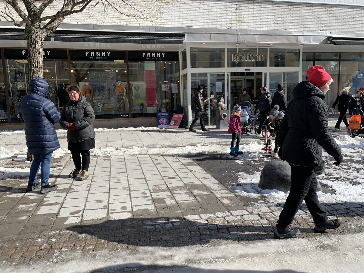 Субботний день в Эстерсунде.
