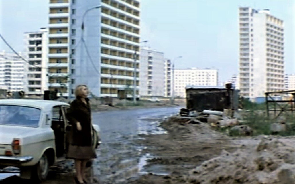 Северный бульвар в Отрадном. Кадр из фильма.