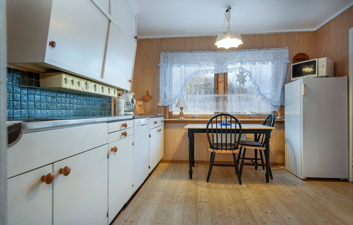 Бабка-стайл по-норвежски. Кухня из 80-х годов. С посудомойкой. Фото из открытых источников.