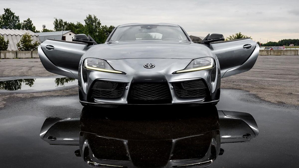 Пятое поколение купе Toyota Supra (А90)