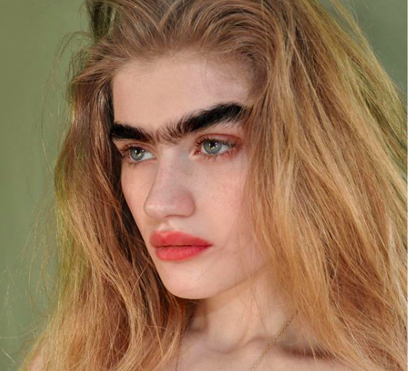 Источник фото: https://www.google.com/url?sa=i&url=https%3A%2F%2Fpeopletalk.ru%2Farticle%2Ftop-blogerov-s-neveroyatno-shirokimi-brovyami%2F&psig=AOvVaw3HQsXWfyv7pXBn_S-r3ipr&ust=1594820707678000&source=images&cd=vfe&ved=0CAMQjB1qFwoTCPDS-KXwzOoCFQAAAAAdAAAAABAJ